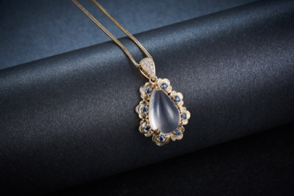 珠宝店名字高雅大气 有创意的珠宝名字 珠宝店名字高雅大气 有创意的珠宝名字