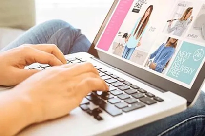 最新淘宝女装店铺名字大全 淘宝女装店起名称