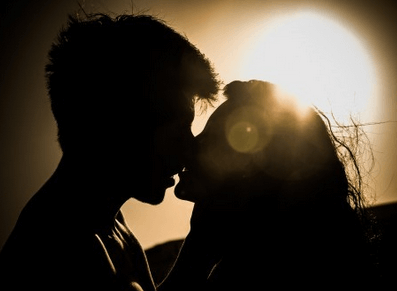 名字笔画数测两人关系(名字笔画数测两人关系很准的一爱二恨)