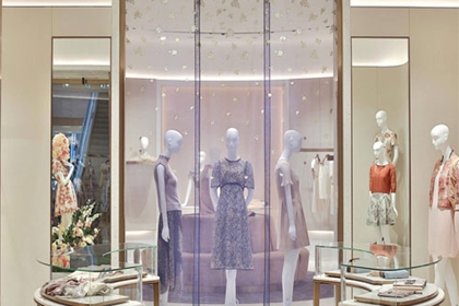 怎么给女装店铺起名字 给女装店取什么名字好