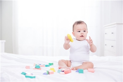 和字起名字女孩 女孩名字带和字搭配什么好 和字起名字女孩 女孩名字带和字搭配什么好