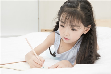 中取名字女孩的名字 带中字的女孩姓名大全