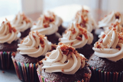 甜品店起名字 甜品店铺的名字怎么起(甜品店取名字怎么取好听)