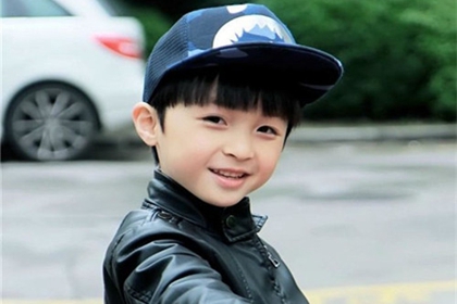 给姓韩男宝宝起名 韩取名叫什么好(韩姓男宝宝怎样取名帅气点的)