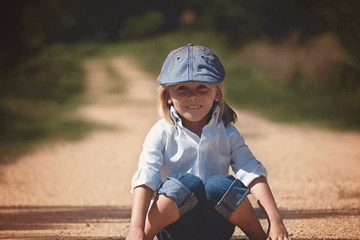 好听诗经女孩名字大全(姓张的女孩名字大全)