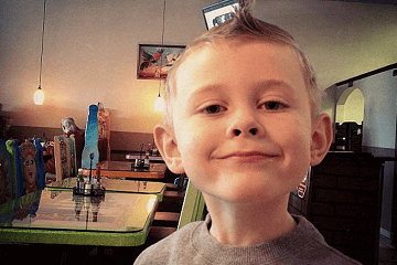 男孩起名带火字旁(姓宋男孩起名带火字旁的字有哪些)