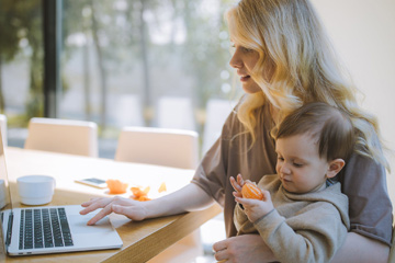 唐诗中带云字的男孩名字(带云字的名字男孩名字)