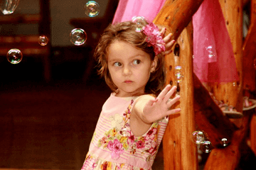 女孩起名字好寓意的字鼠年(女孩子寓意好的名字)