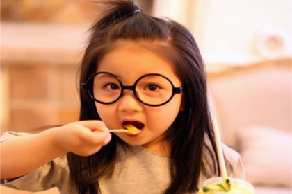 黄姓女宝宝起名 女宝宝姓黄名字大全