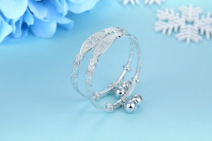 银饰品店名 关于银饰品的店铺名字