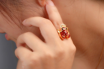 小饰品店取名 饰品店名称推荐(饰品店起名)