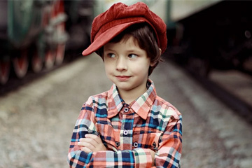 男孩世子辈什么名字好(世子辈取名)