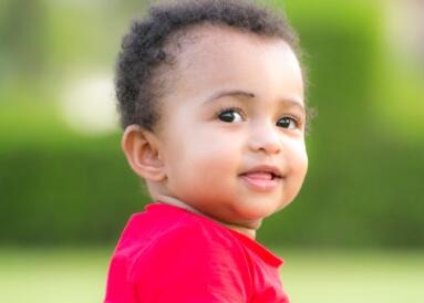 男孩稀少大气名字,独特少见的男宝宝名字