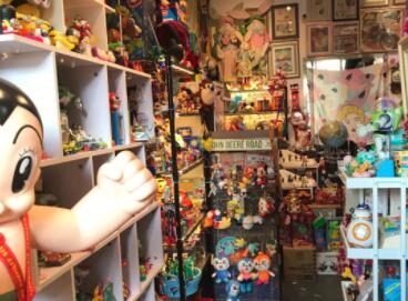 玩具店起名字招财吉利（精选600个）(狗取名招财又吉利的名字)