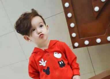 赵姓顺口有寓意的男孩名字,姓赵兔年男宝宝取名