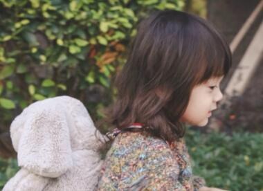 女孩聪明才华横溢的名字216个(姓骆的男孩名字寓意才华横溢)