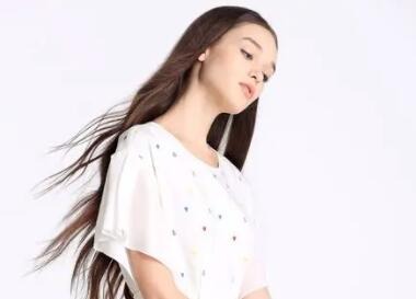 适合做服饰公司的名字226个(好听的服饰公司名称大全)