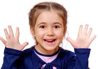 李姓女孩名字独一无二好听226个(李姓女孩名字简单好听)