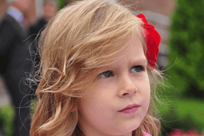 姓王起名字女孩四个字 女孩四字名字怎么取好