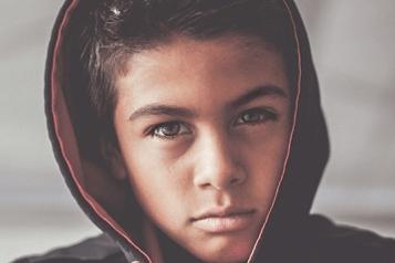 姓左男孩起名 左姓有内涵的男孩名字(左姓男孩大气有涵养的名字)