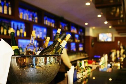 酒吧怎么取名字吸引人 酒吧该如何取名